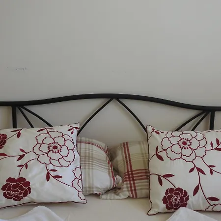 Cozy Esentepe North Cyprus דירה קיירניה